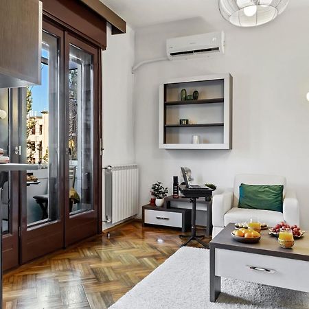 City Vibes Apartment บูคาเรสต์ ภายนอก รูปภาพ
