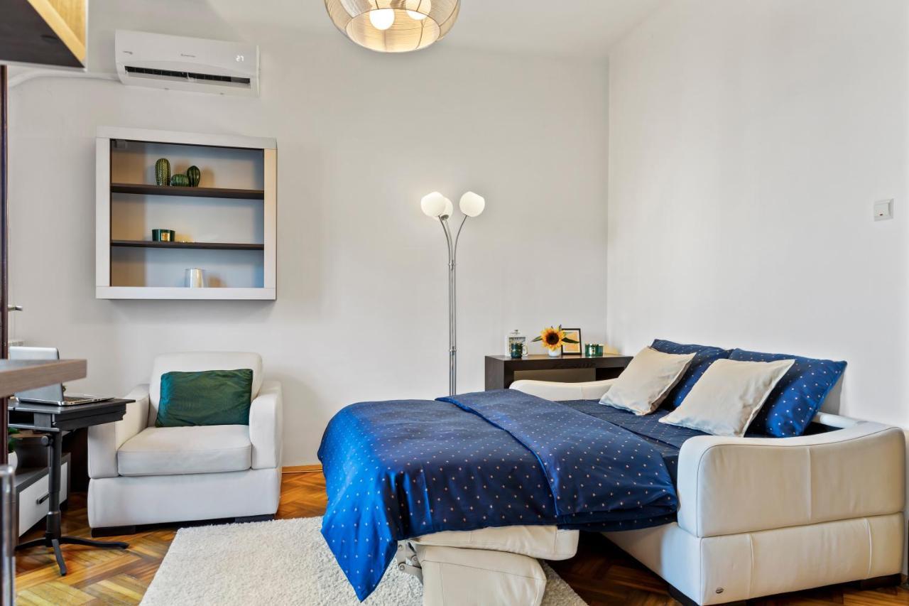 City Vibes Apartment บูคาเรสต์ ภายนอก รูปภาพ